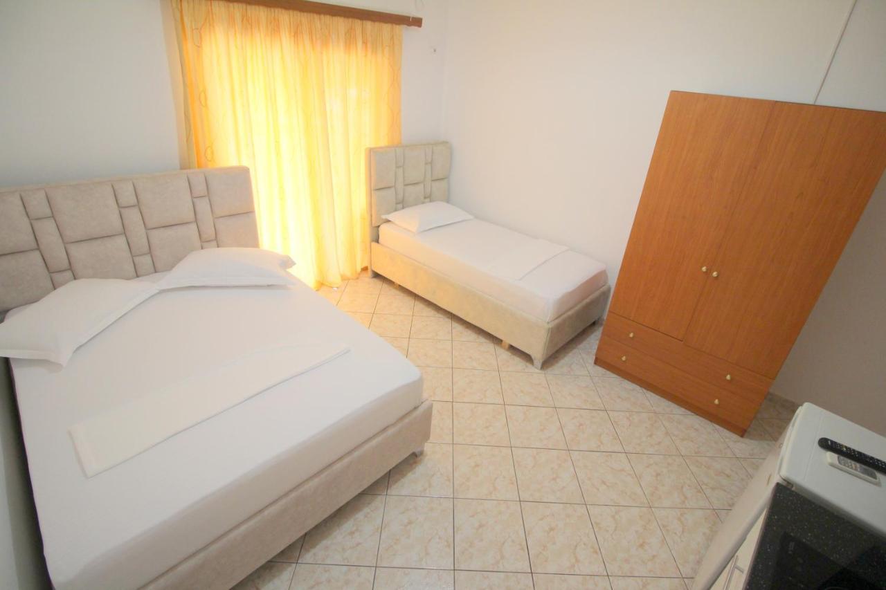 Hotel Vila Vilson Saranda Zewnętrze zdjęcie