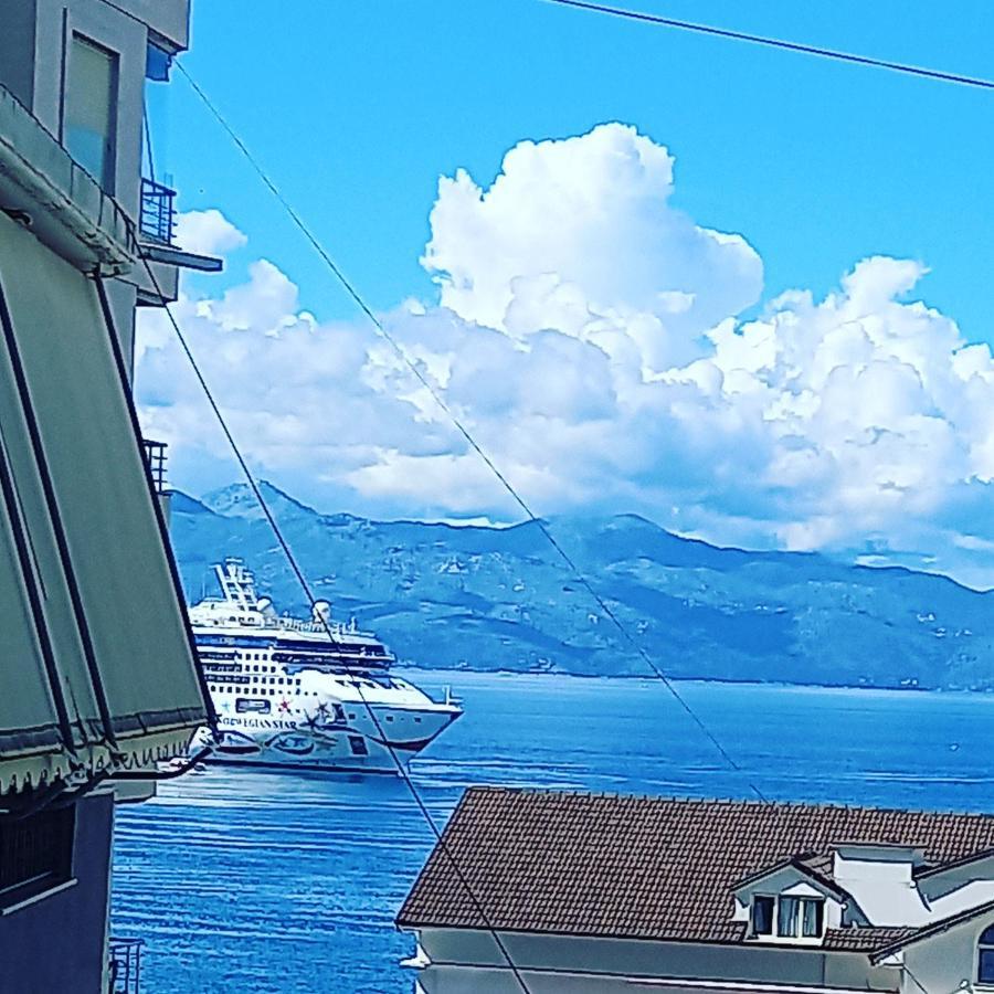 Hotel Vila Vilson Saranda Zewnętrze zdjęcie